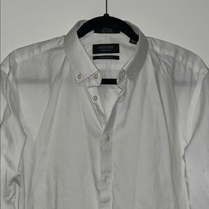 Nordstrom Men's Crisp White Button-Down Shirt